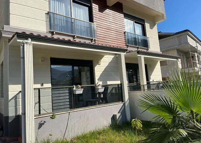 Nimo 5 1 For Rent With Private Pool